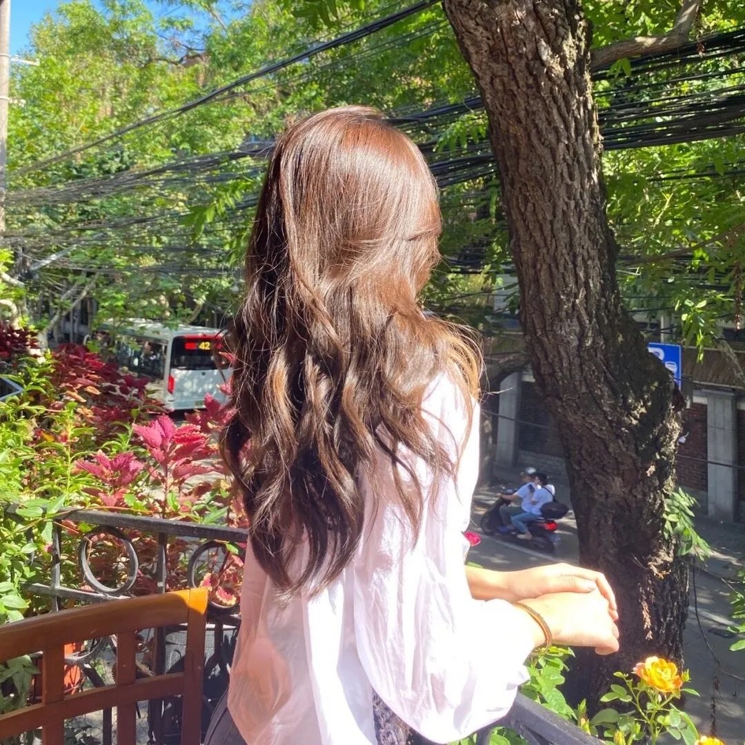 兰闺春怨